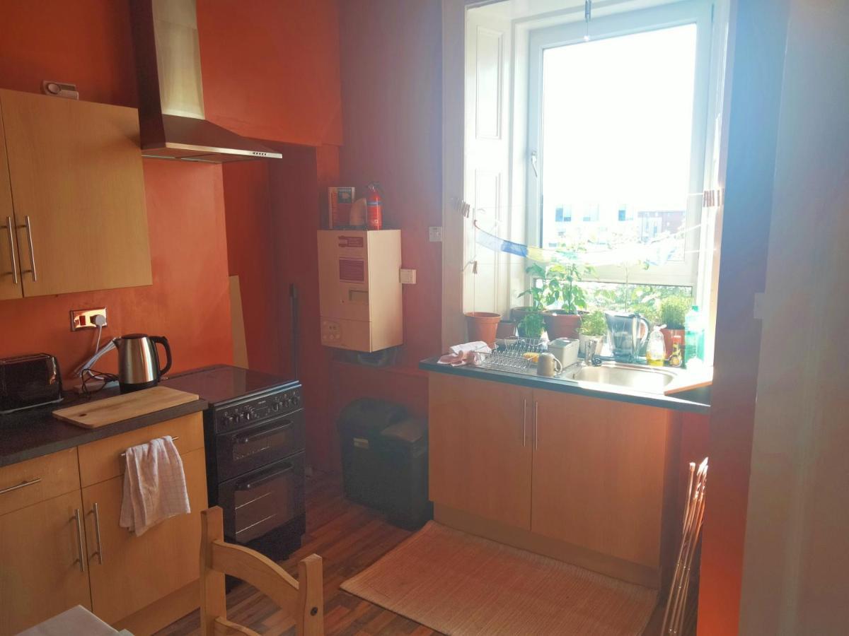 Spacious Flat In Bridgeton, غلاسغو المظهر الخارجي الصورة